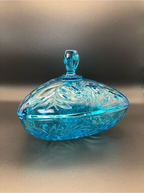 Hazel Atlas Capri Blue Pinwheel Triangular Pressed Glass Covered Candy Dish